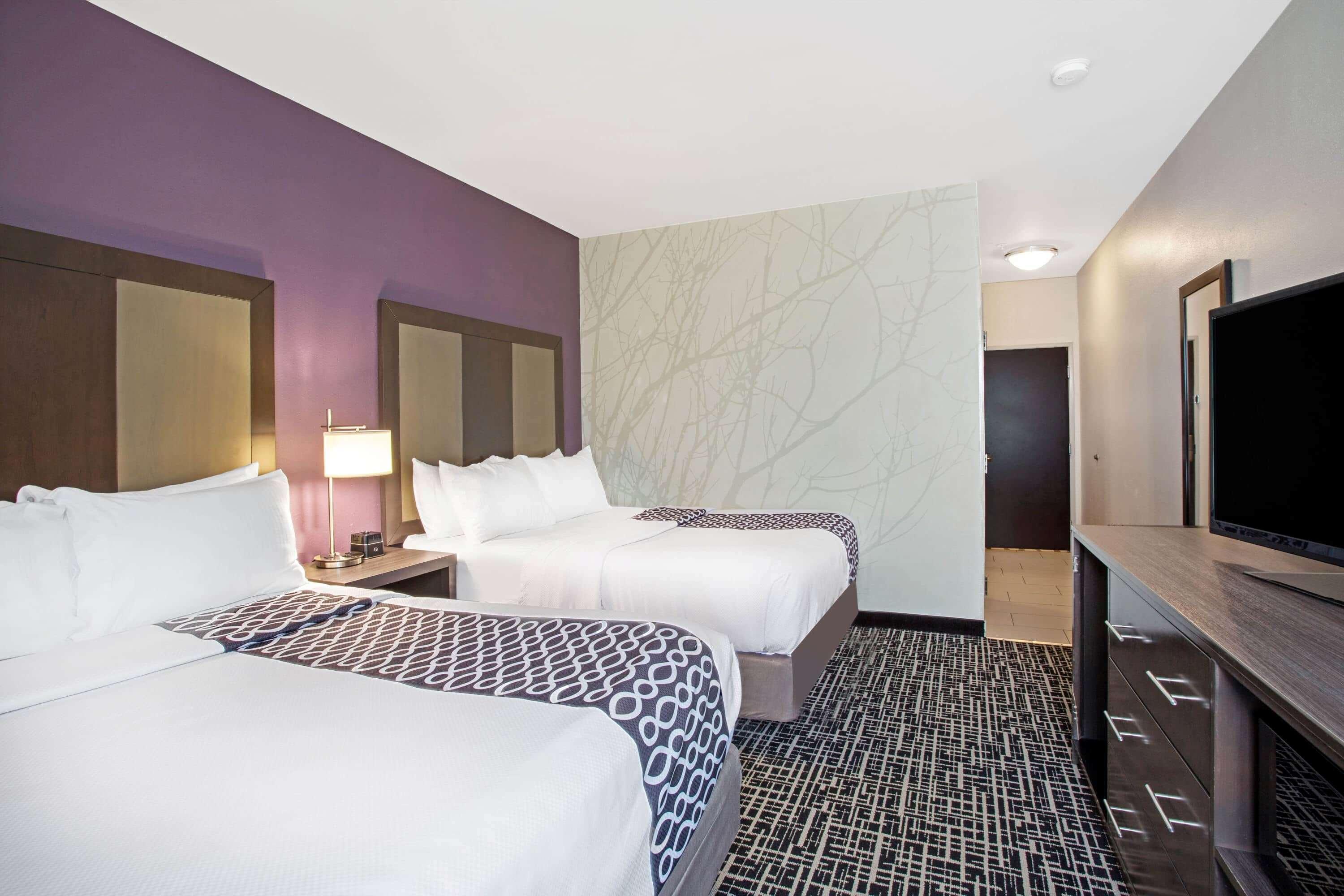 La Quinta By Wyndham York Hotel Exterior photo