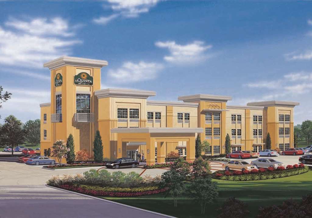 La Quinta By Wyndham York Hotel Exterior photo